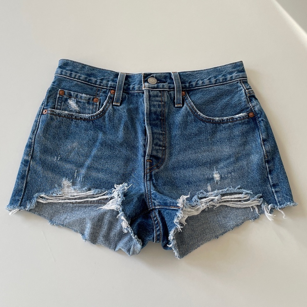 Levi’s 501 Jean Shorts Button Fly Cut Offs Boho Beach Levi 501’s Blue